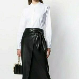 Joseph "Luke" Button Down Poplin Stretch Collarless Shirt. White. Size 40/10.